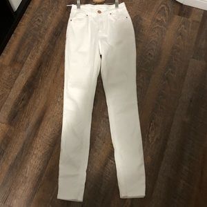 White Ultra High Rise Skinny Jeans Size 3